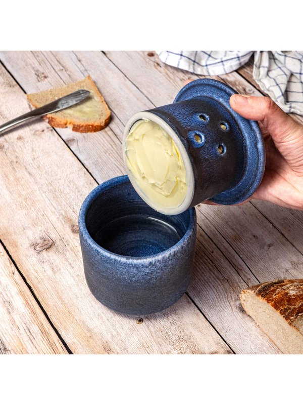 Découvrez le beurrier à eau : l'allié du beurre parfait